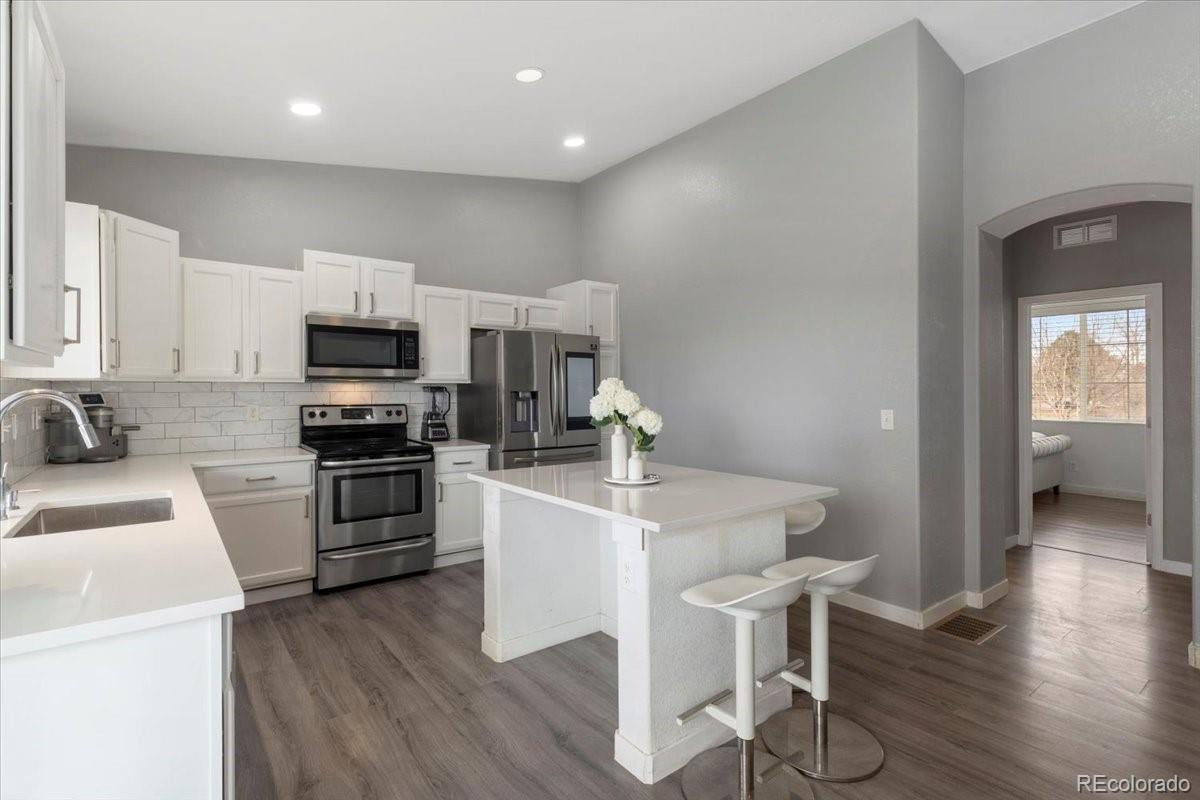 MLS Image #11 for 4599  argonne street,denver, Colorado