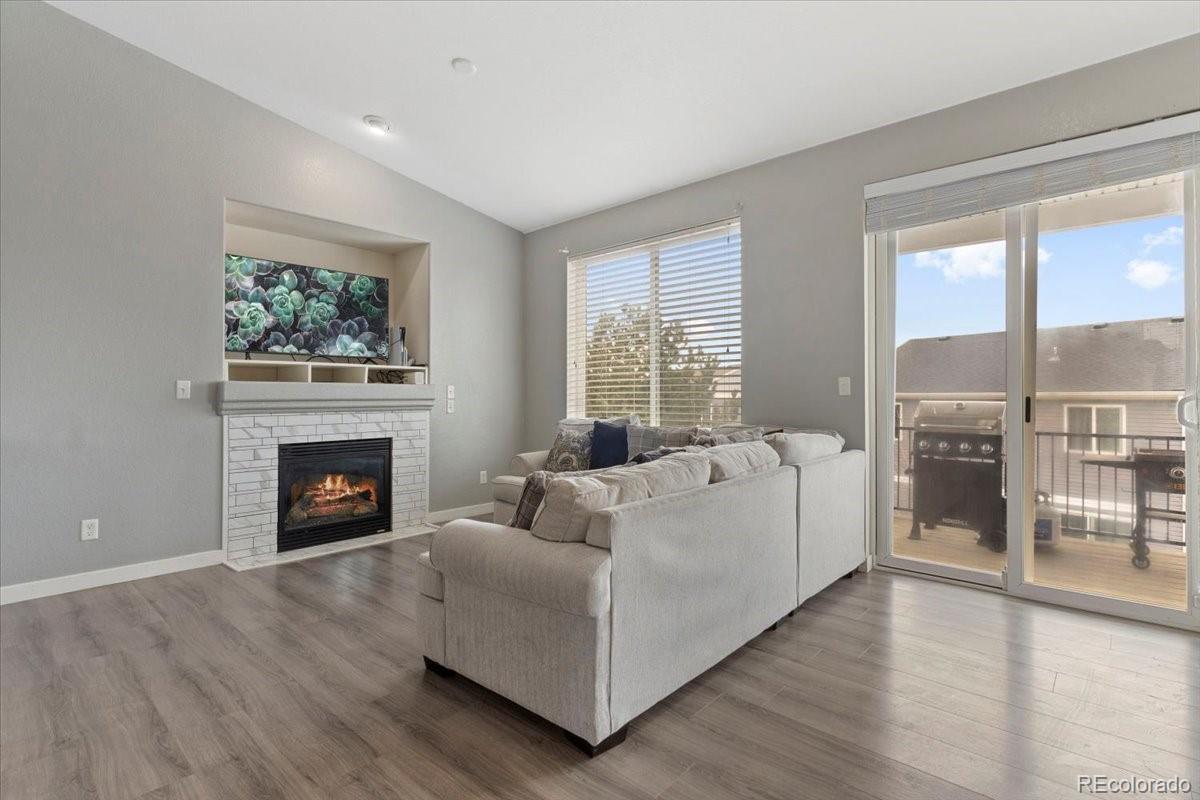 MLS Image #5 for 4599  argonne street,denver, Colorado
