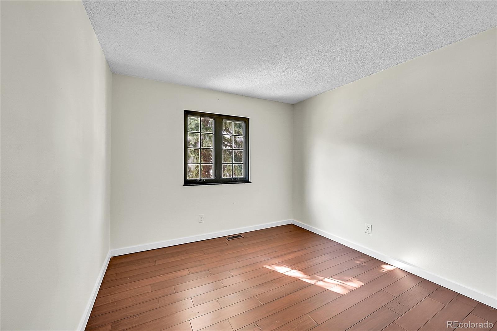 MLS Image #15 for 1342 s andes street,aurora, Colorado
