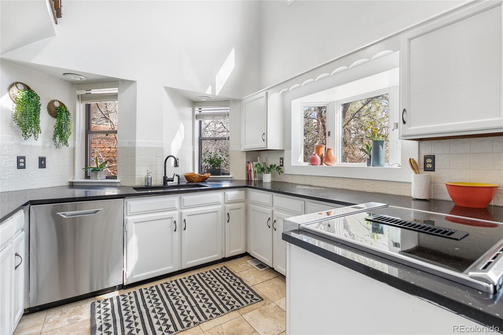 MLS Image #14 for 2822 s uinta street,denver, Colorado