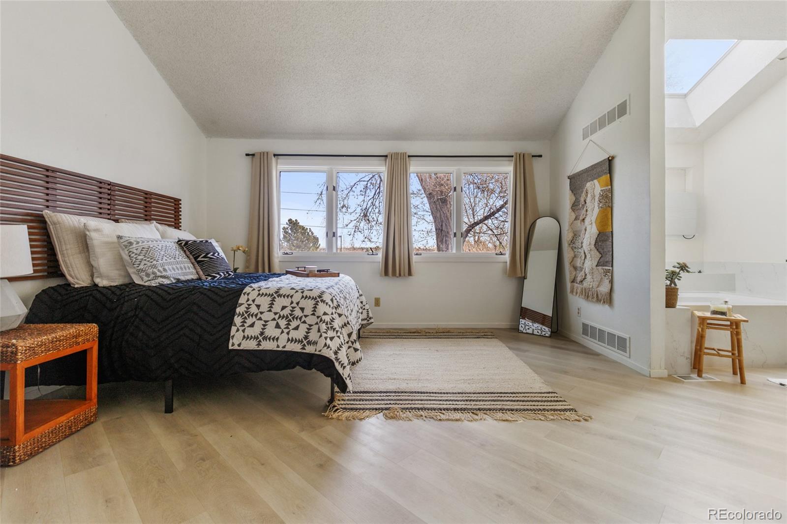 MLS Image #23 for 2822 s uinta street,denver, Colorado