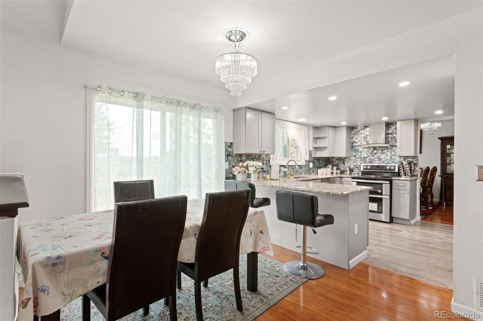 MLS Image #13 for 18982 e 46th avenue,denver, Colorado