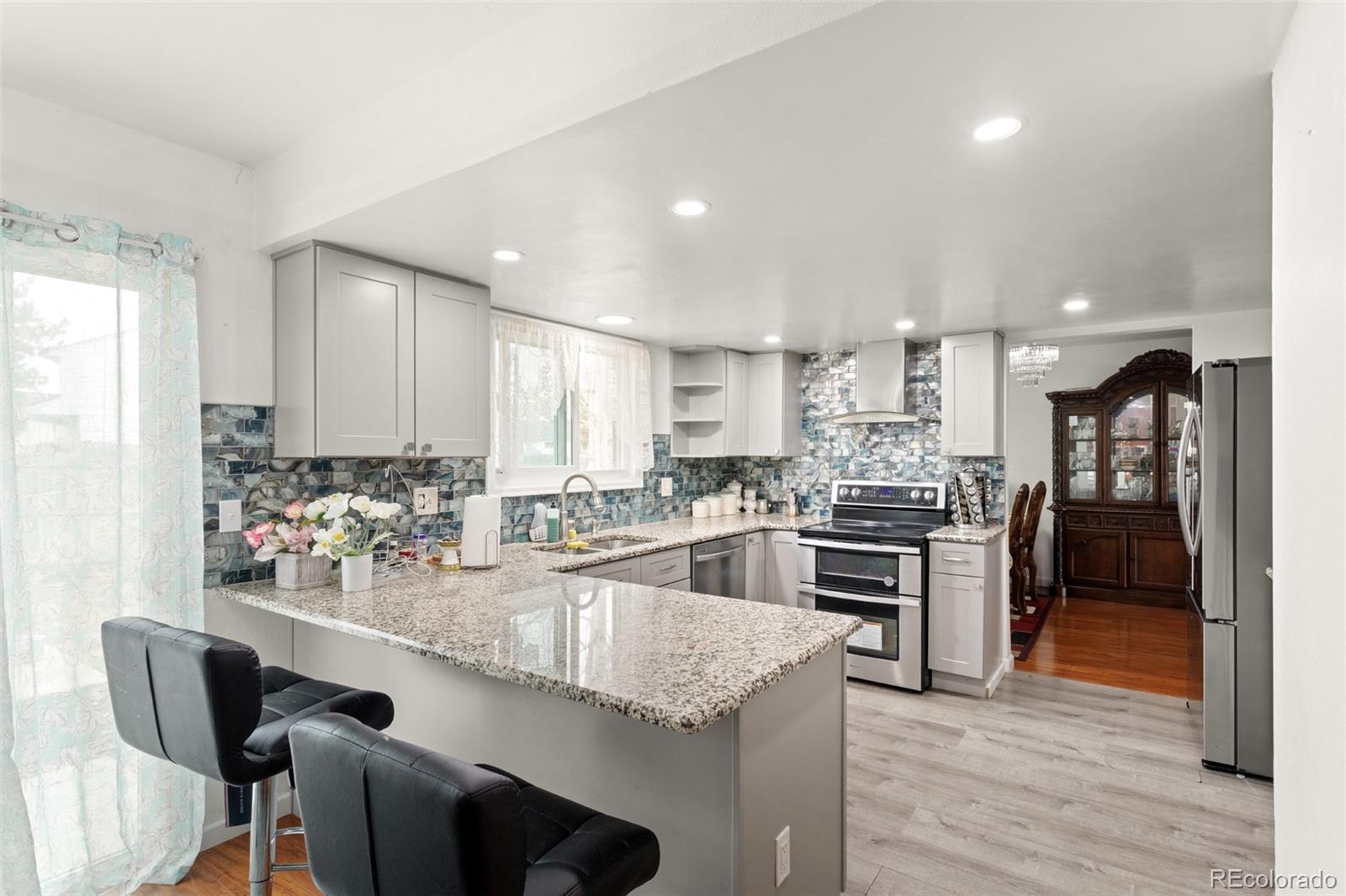 MLS Image #17 for 18982 e 46th avenue,denver, Colorado