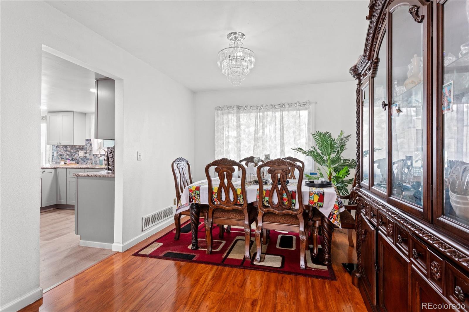 MLS Image #9 for 18982 e 46th avenue,denver, Colorado