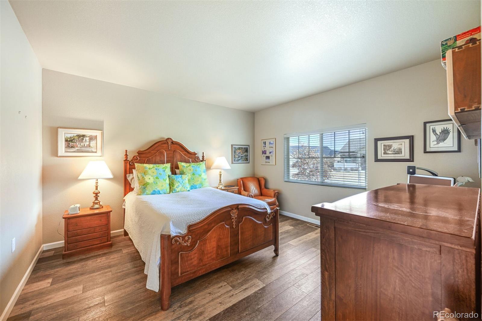 MLS Image #16 for 1989 s flanders way,aurora, Colorado