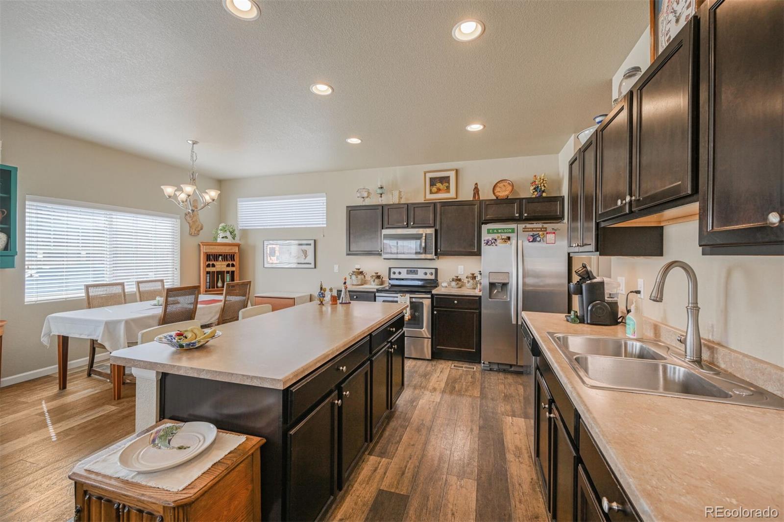 MLS Image #3 for 1989 s flanders way,aurora, Colorado