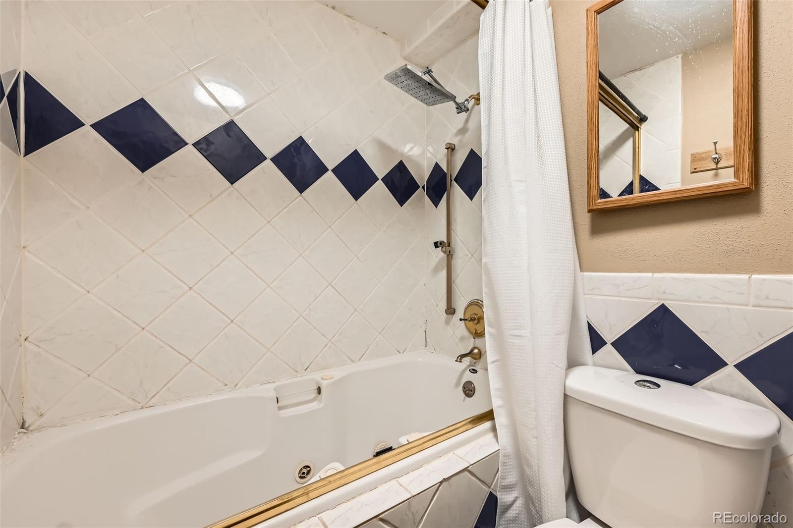 MLS Image #19 for 16463 e girard avenue,aurora, Colorado