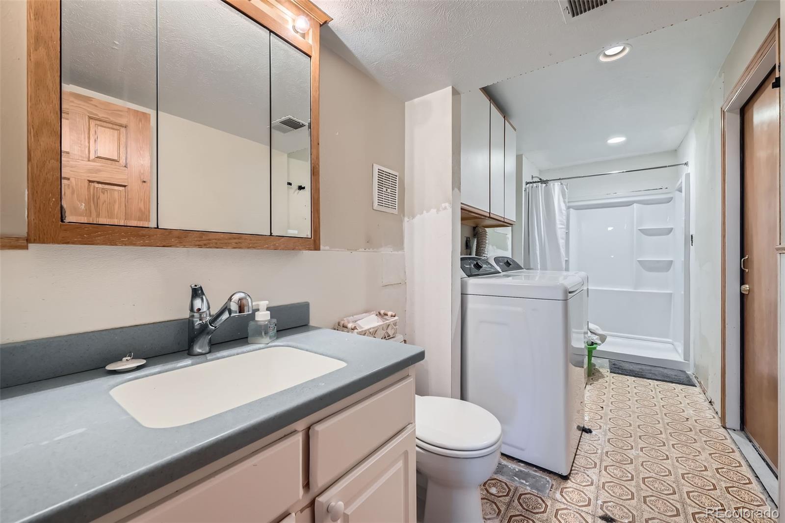 MLS Image #23 for 16463 e girard avenue,aurora, Colorado
