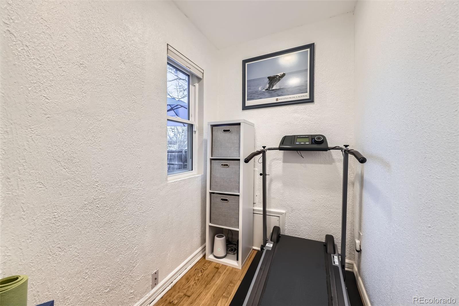 MLS Image #21 for 2555  hudson street,denver, Colorado