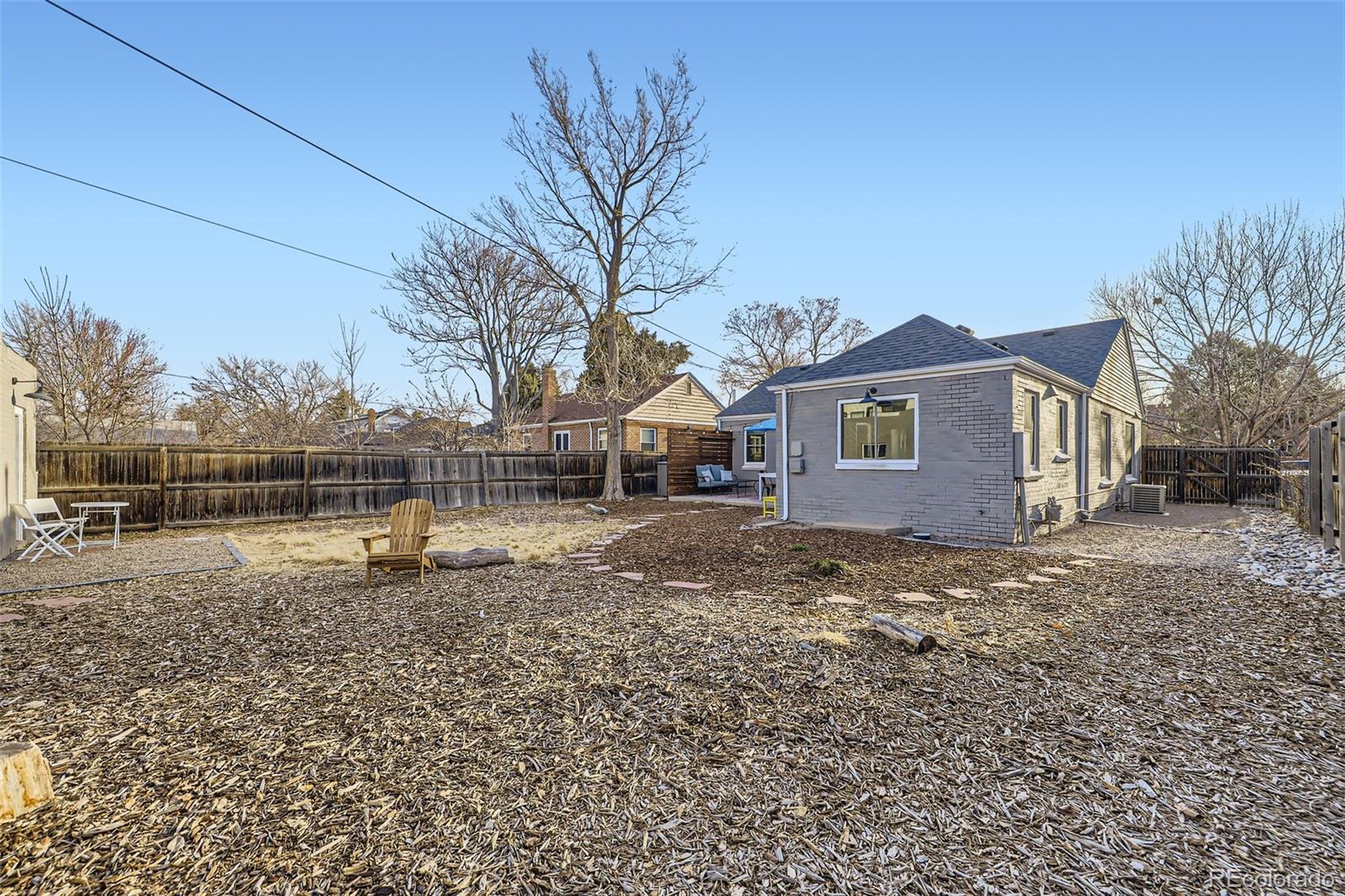MLS Image #25 for 2555  hudson street,denver, Colorado