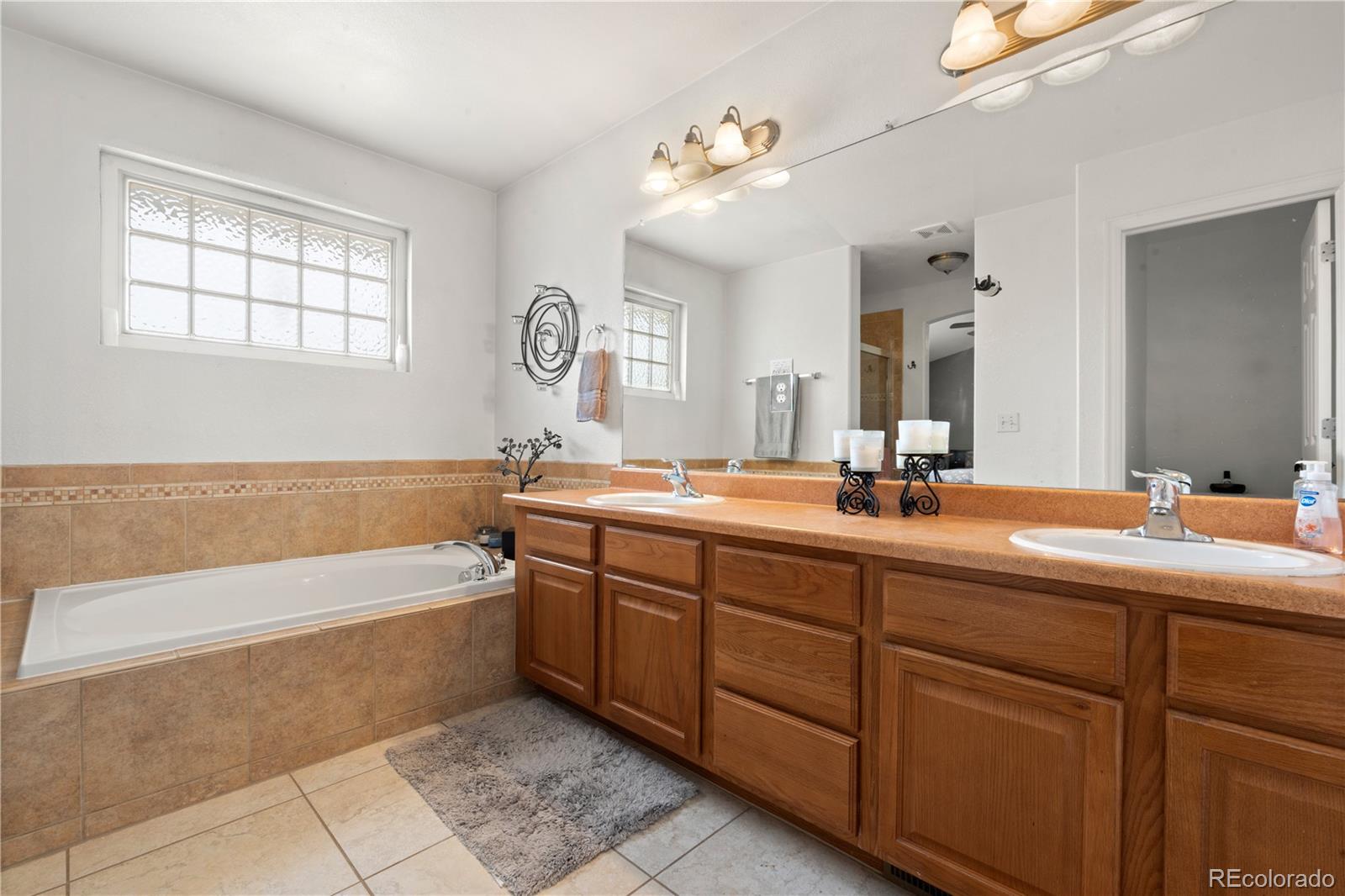 MLS Image #11 for 3137 e 112th place,thornton, Colorado