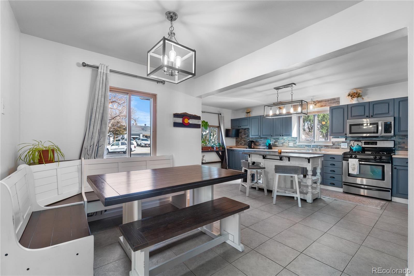 MLS Image #3 for 2381  newark street,aurora, Colorado