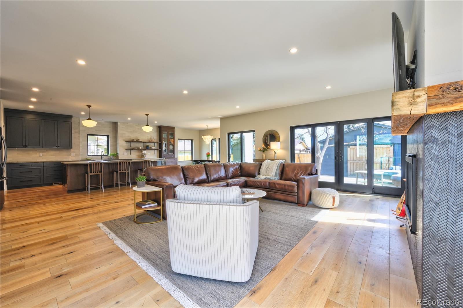 MLS Image #12 for 2182 s ogden street,denver, Colorado