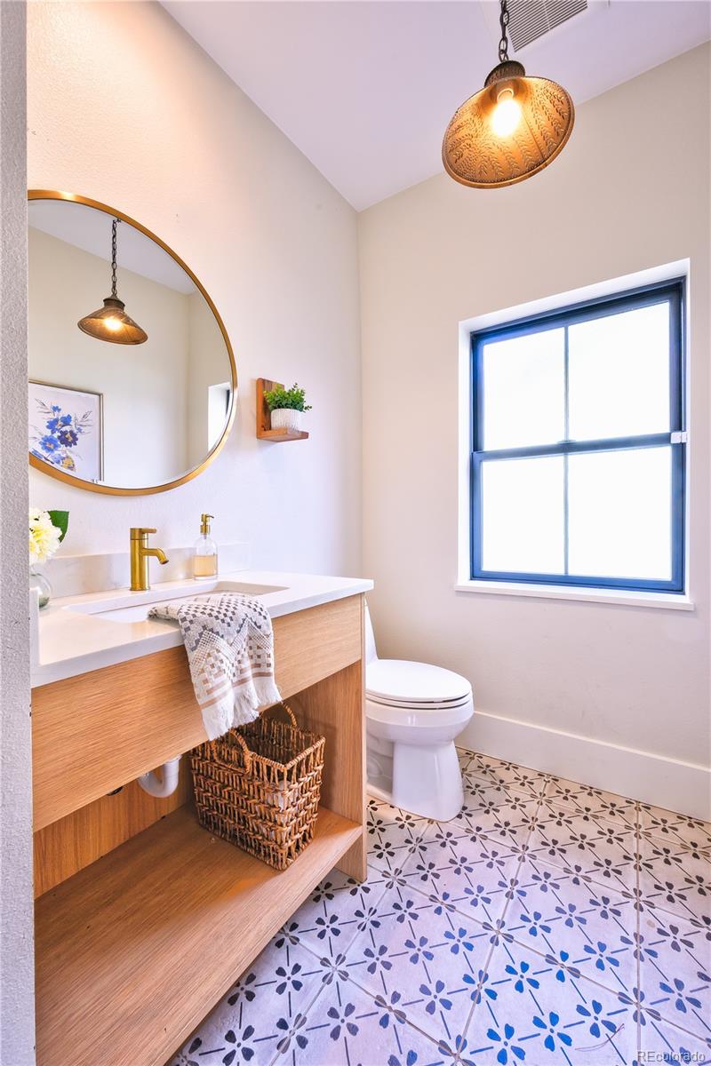 MLS Image #21 for 2182 s ogden street,denver, Colorado