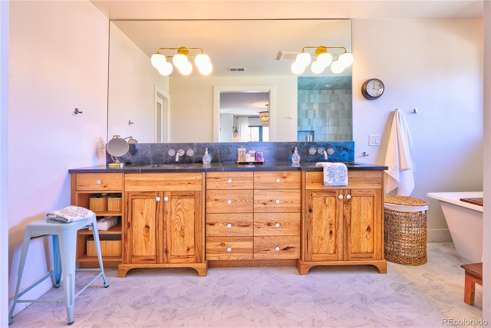 MLS Image #29 for 2182 s ogden street,denver, Colorado