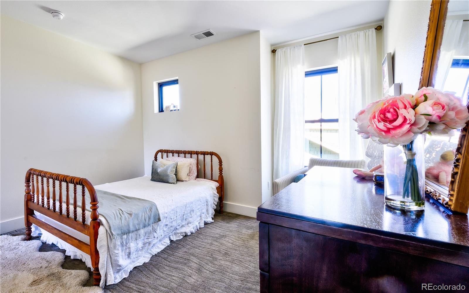 MLS Image #32 for 2182 s ogden street,denver, Colorado
