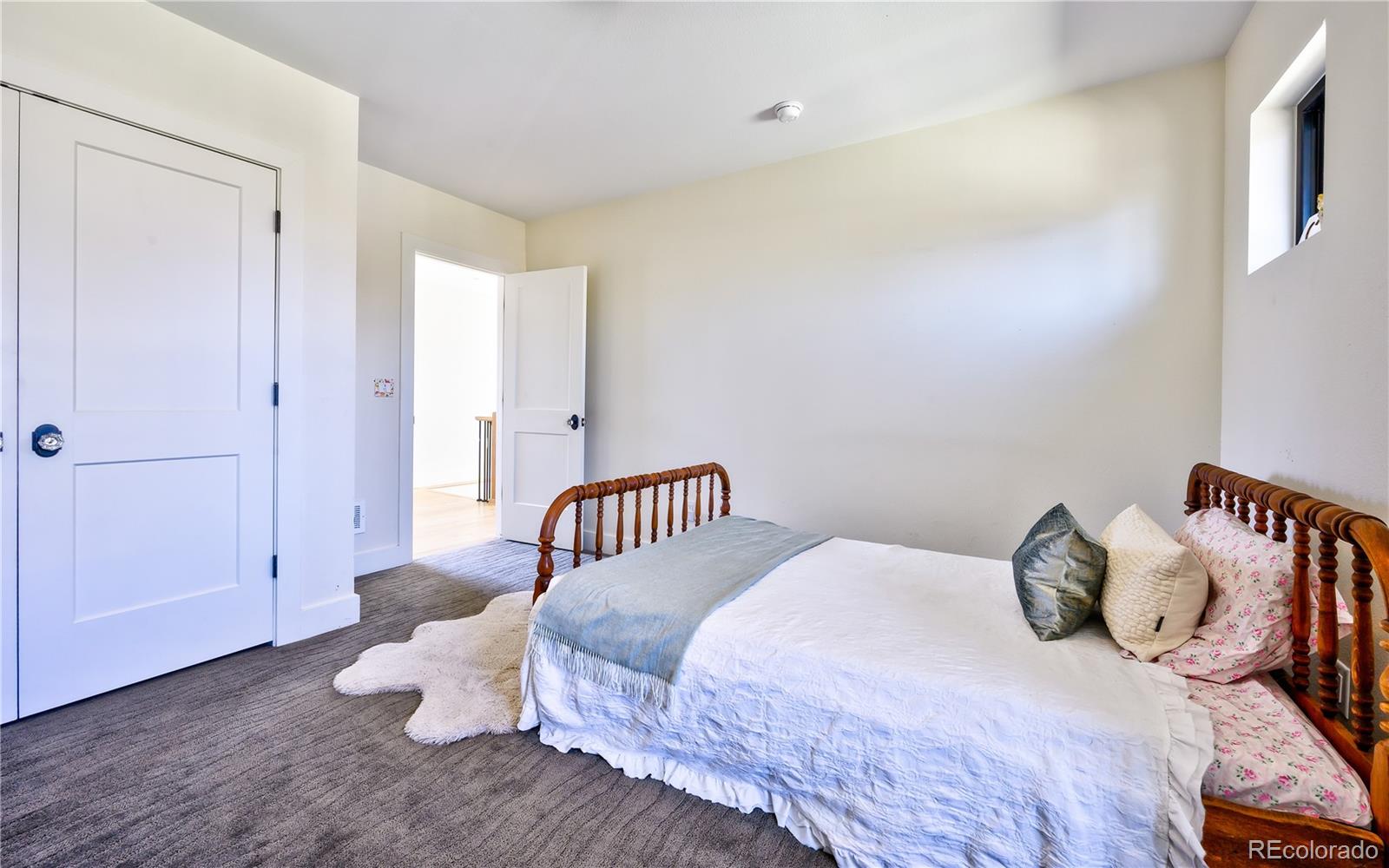 MLS Image #33 for 2182 s ogden street,denver, Colorado