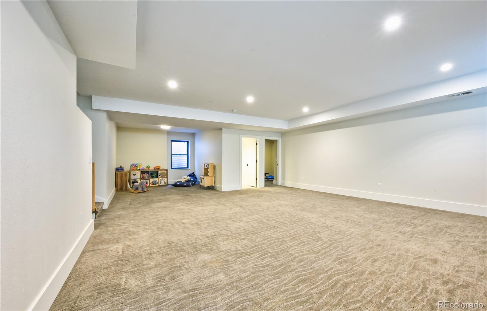MLS Image #43 for 2182 s ogden street,denver, Colorado
