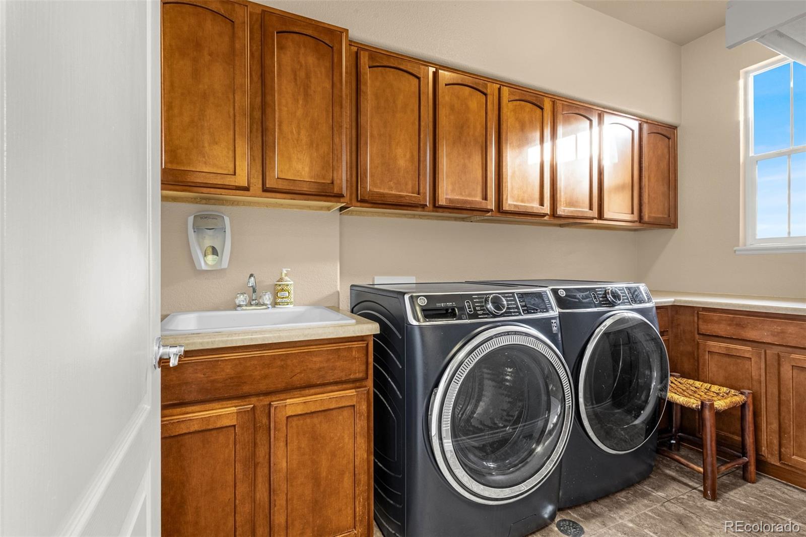 MLS Image #11 for 7140  midnight rose drive,colorado springs, Colorado