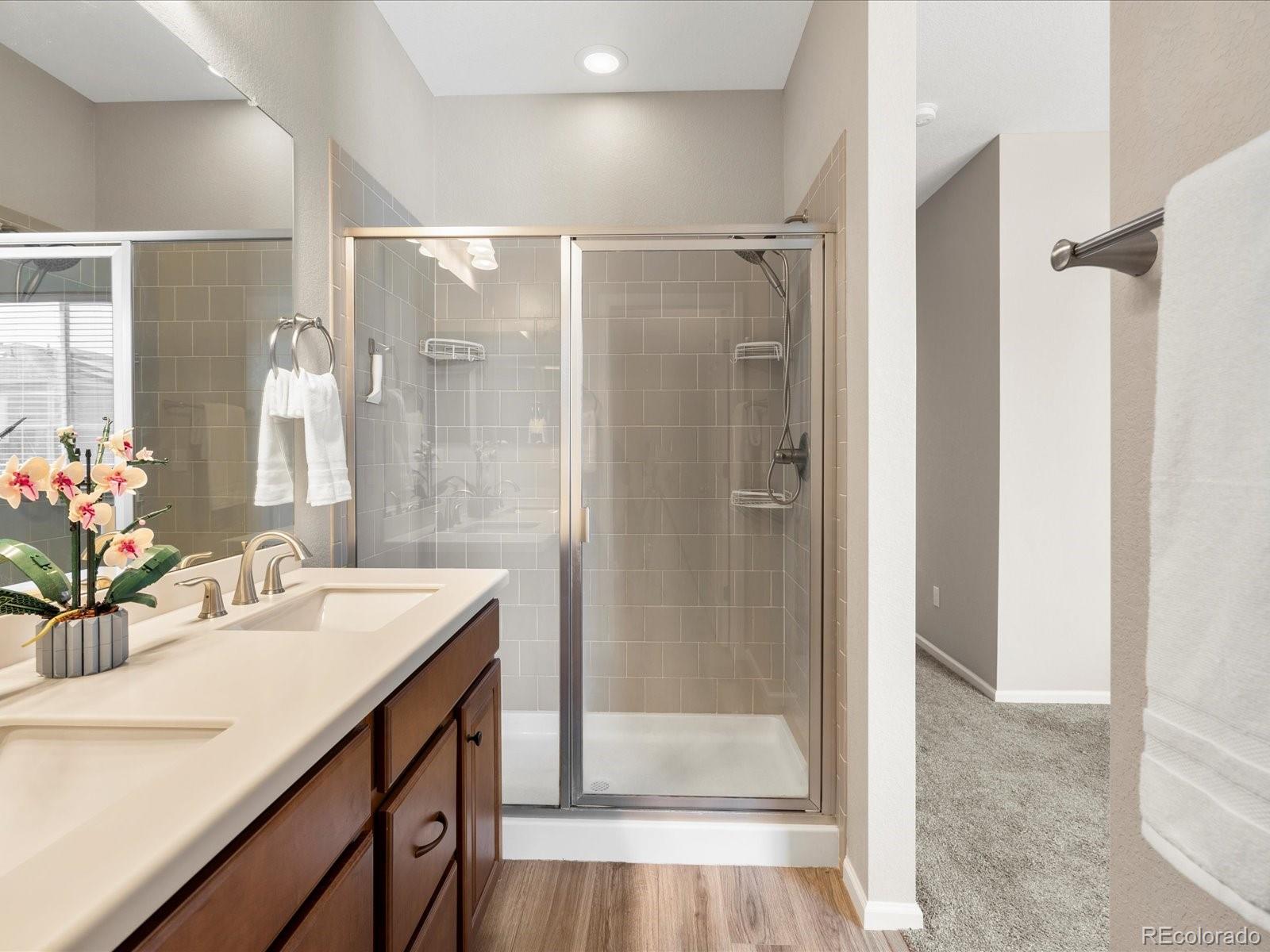 MLS Image #19 for 23646 e 5th place,aurora, Colorado