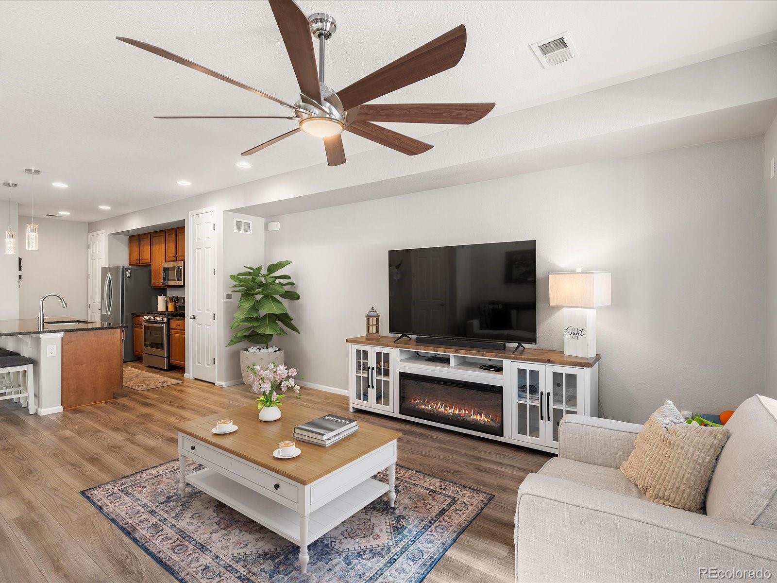 MLS Image #4 for 23646 e 5th place,aurora, Colorado