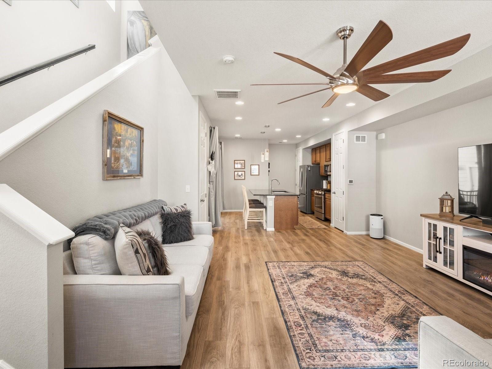 MLS Image #5 for 23646 e 5th place,aurora, Colorado