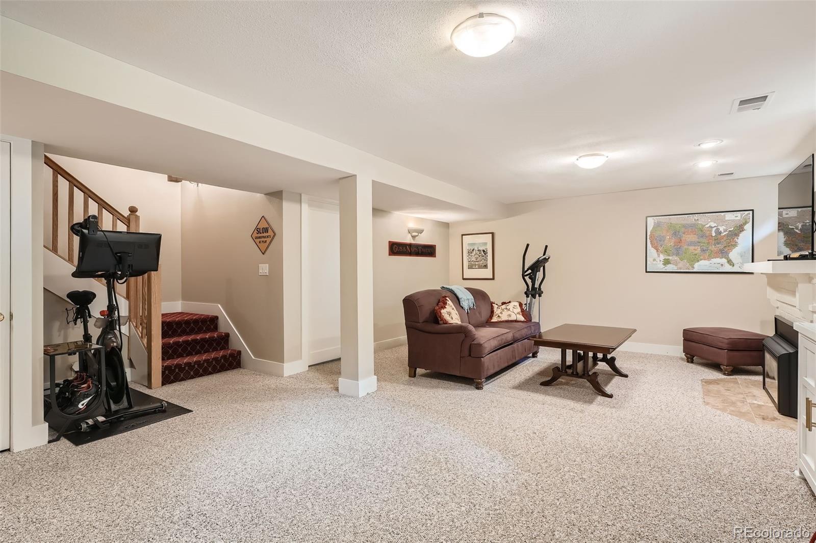 MLS Image #19 for 543 s vine street,denver, Colorado