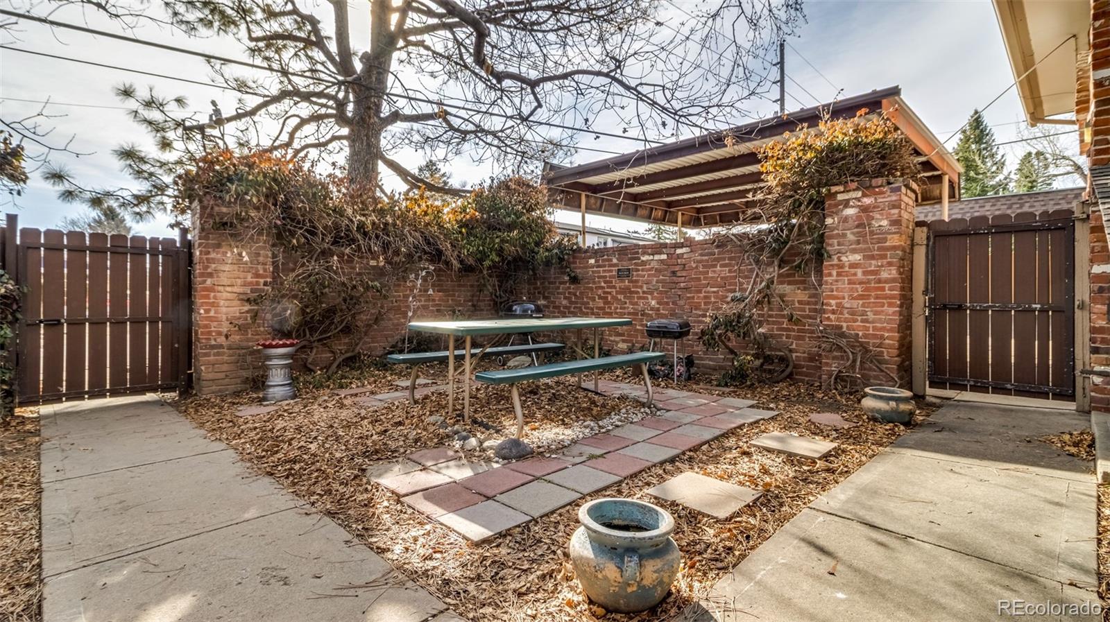 MLS Image #19 for 1525 s holly street,denver, Colorado