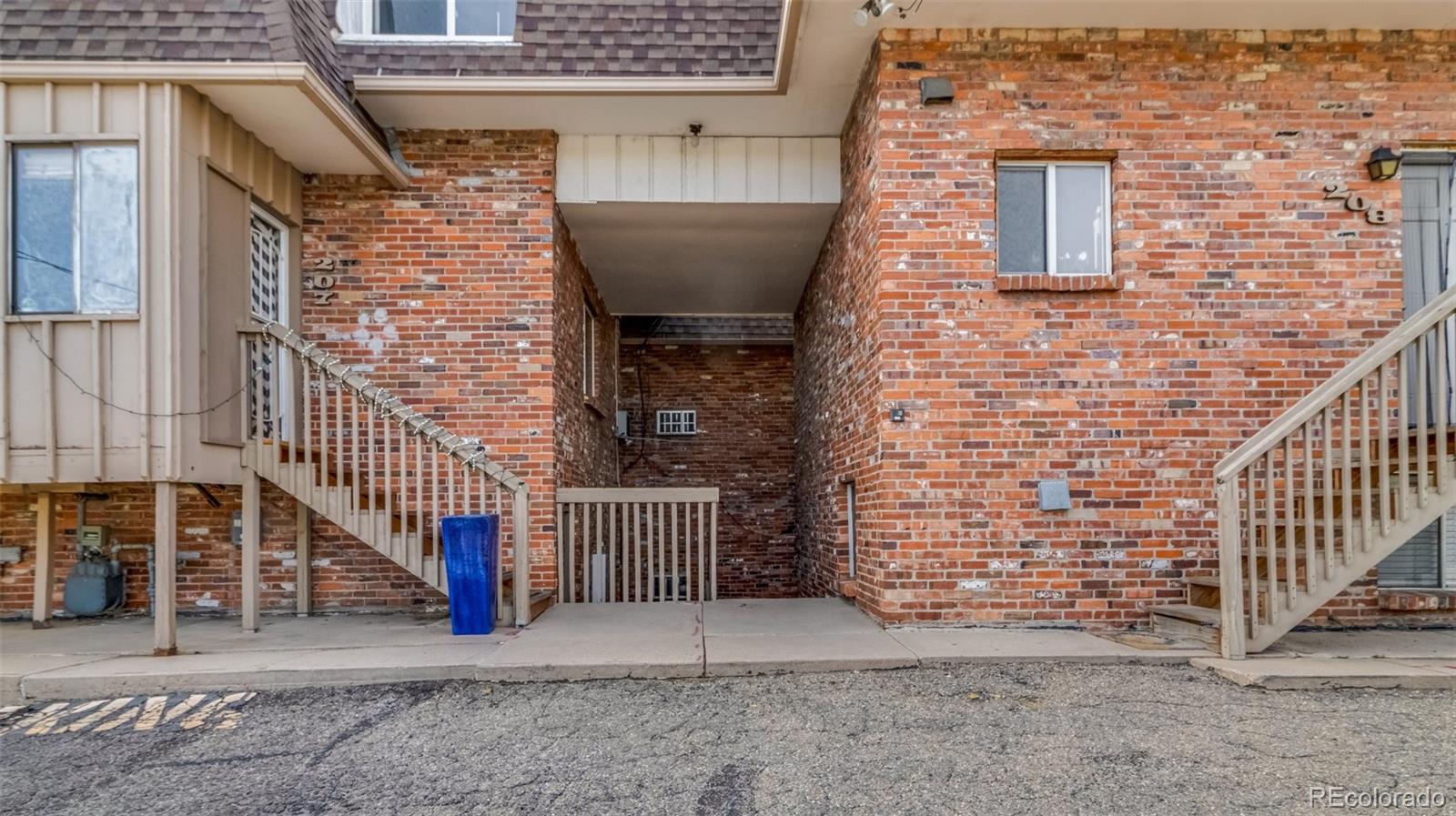MLS Image #24 for 1525 s holly street,denver, Colorado