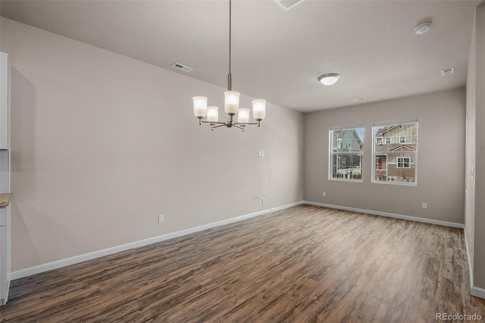 MLS Image #13 for 5031  mountain vista heights,colorado springs, Colorado