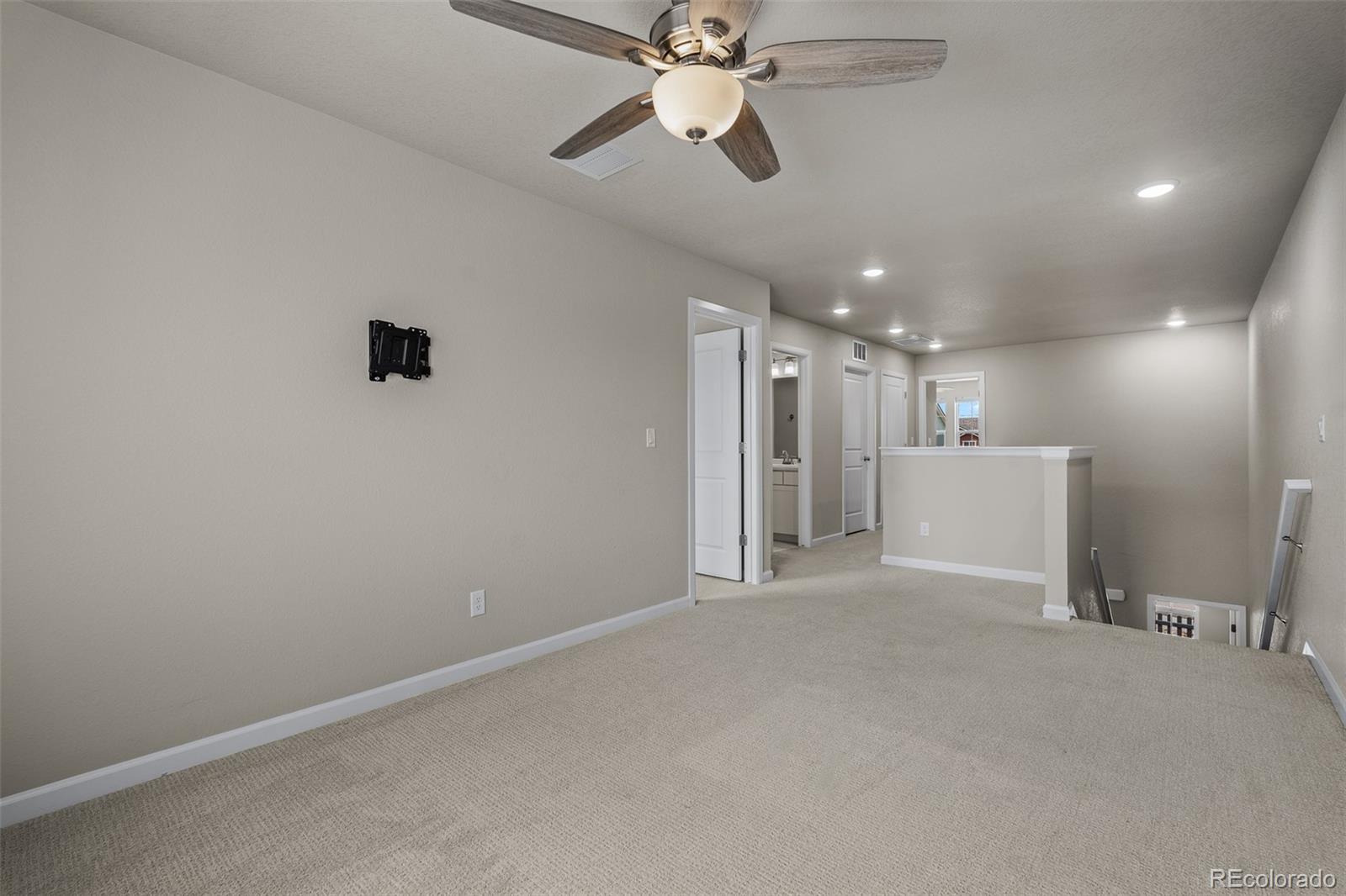 MLS Image #18 for 5031  mountain vista heights,colorado springs, Colorado