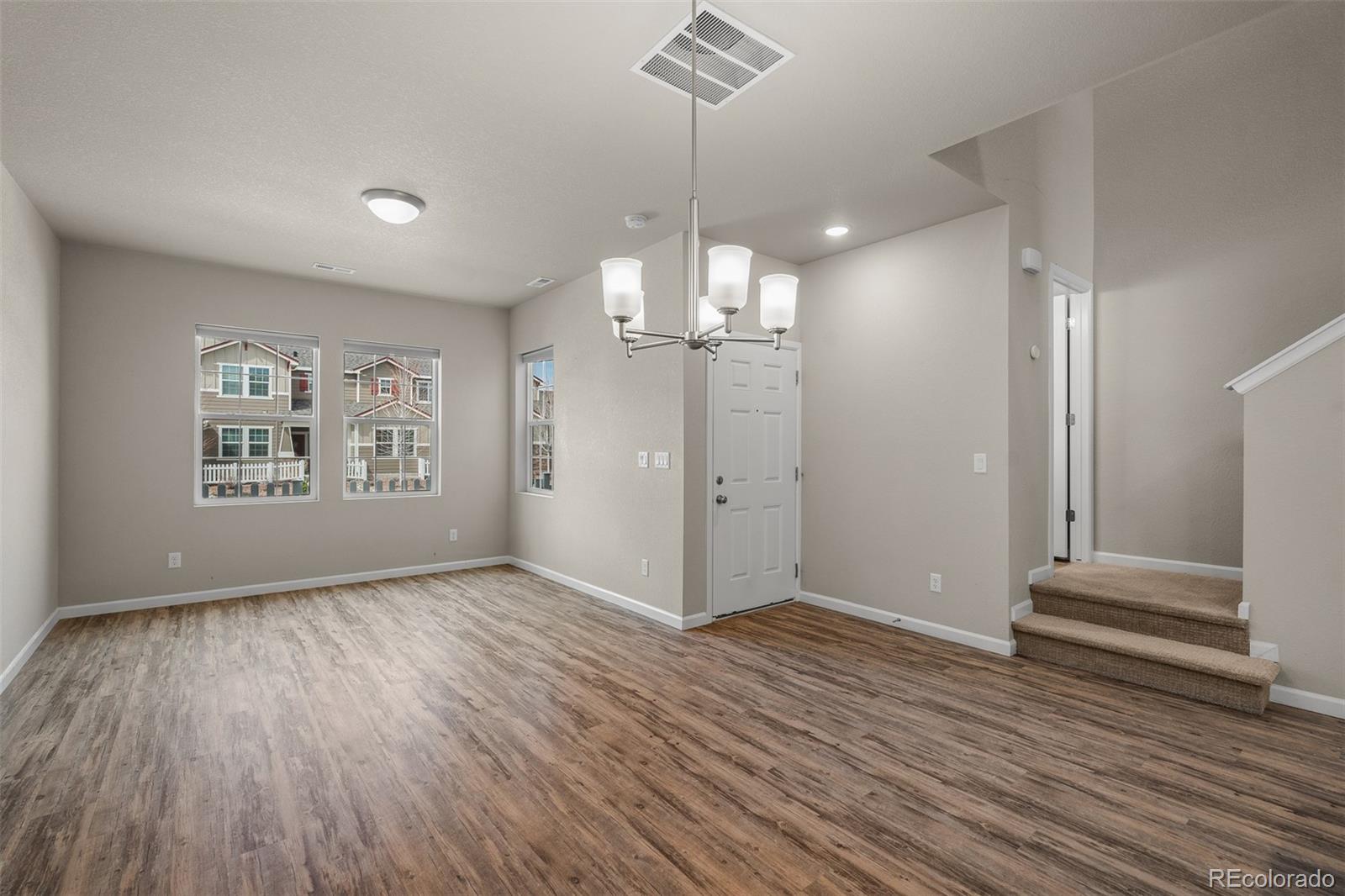 MLS Image #3 for 5031  mountain vista heights,colorado springs, Colorado