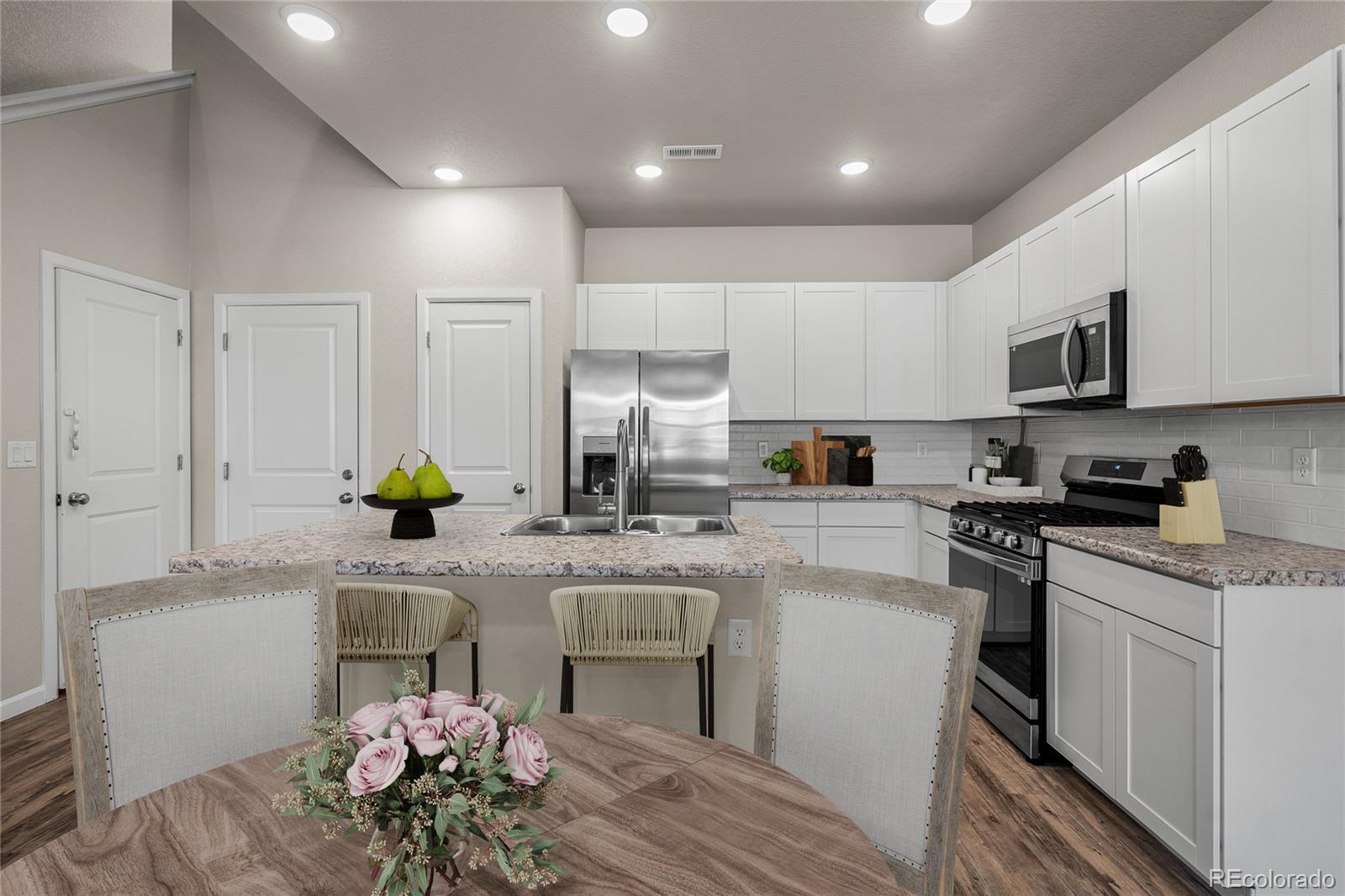MLS Image #5 for 5031  mountain vista heights,colorado springs, Colorado