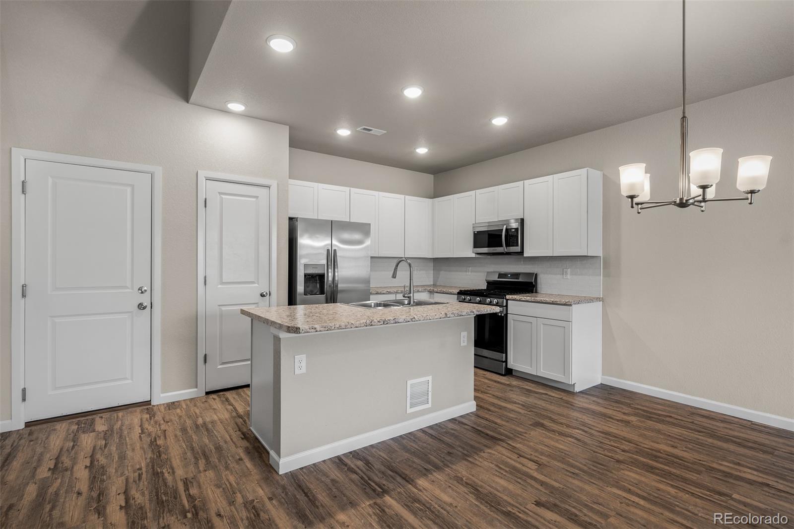 MLS Image #9 for 5031  mountain vista heights,colorado springs, Colorado