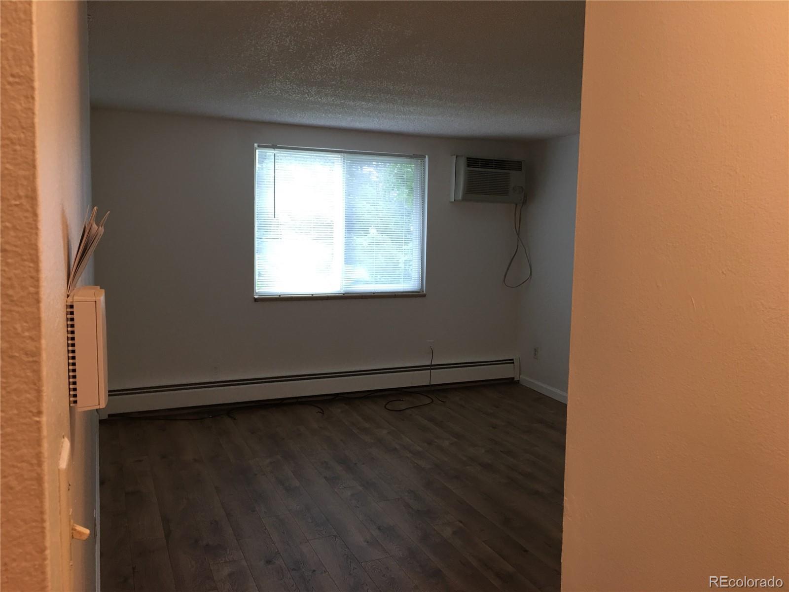 MLS Image #11 for 8826 e florida avenue,denver, Colorado