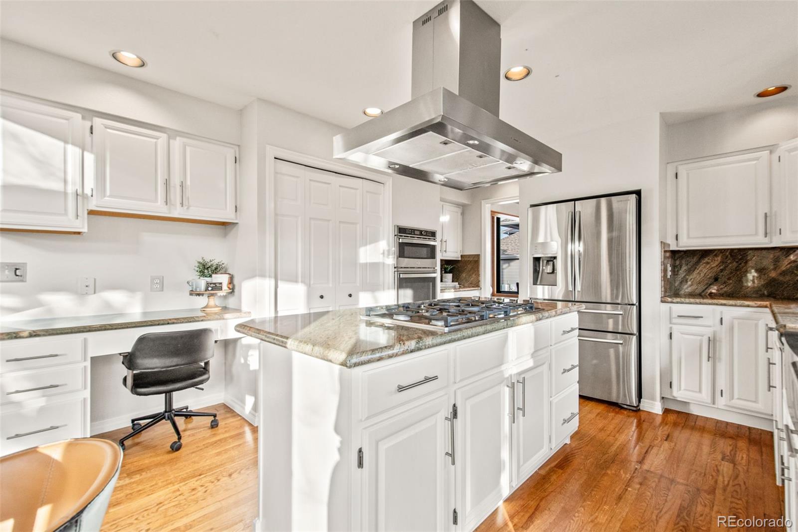 MLS Image #12 for 4534  palmer court,longmont, Colorado