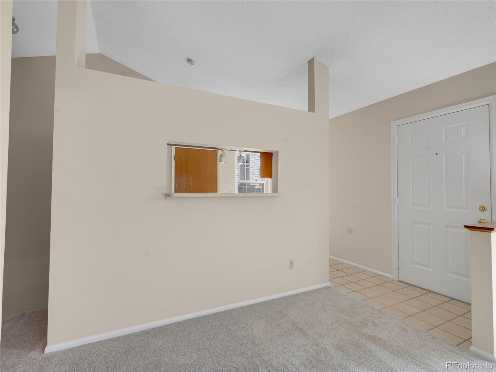 MLS Image #11 for 1470 s quebec way,denver, Colorado