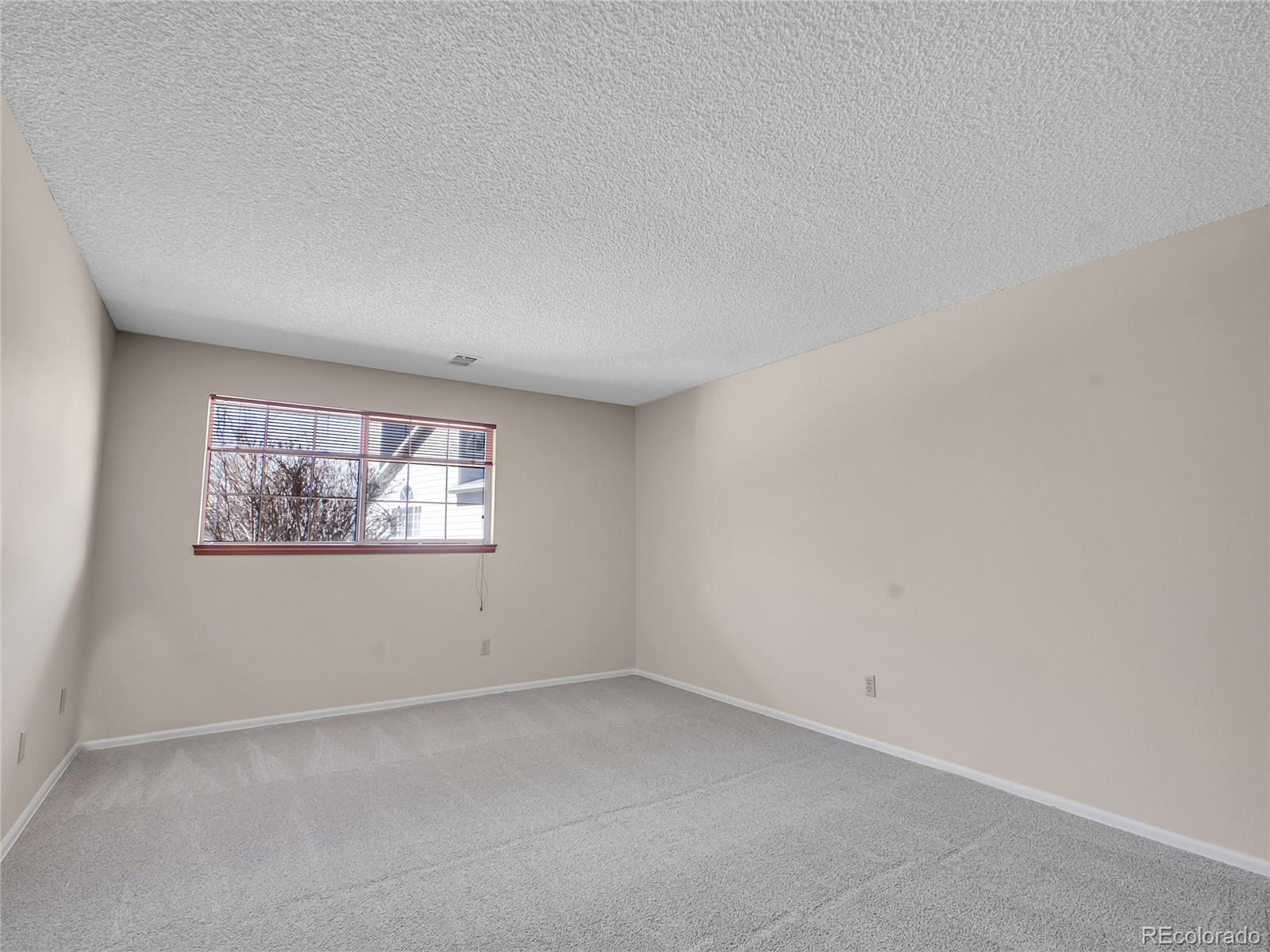 MLS Image #19 for 1470 s quebec way,denver, Colorado