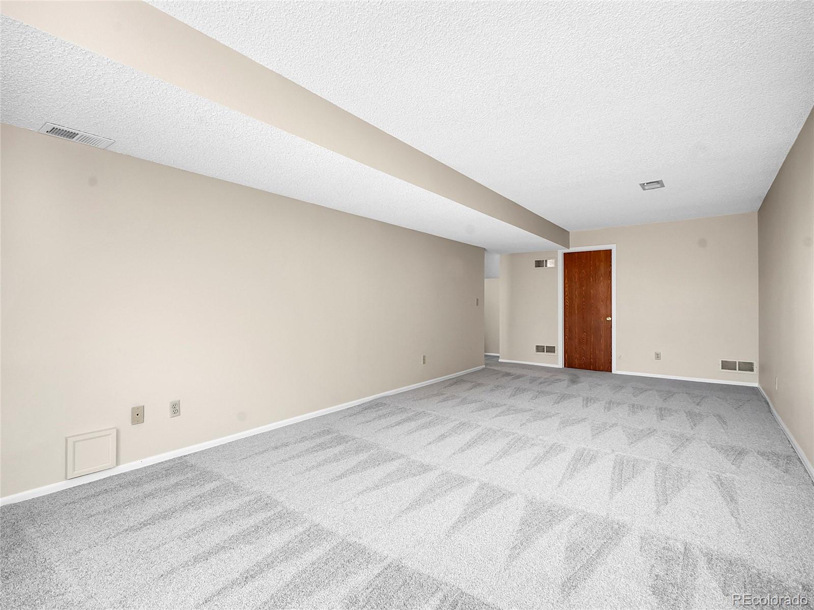 MLS Image #22 for 1470 s quebec way,denver, Colorado