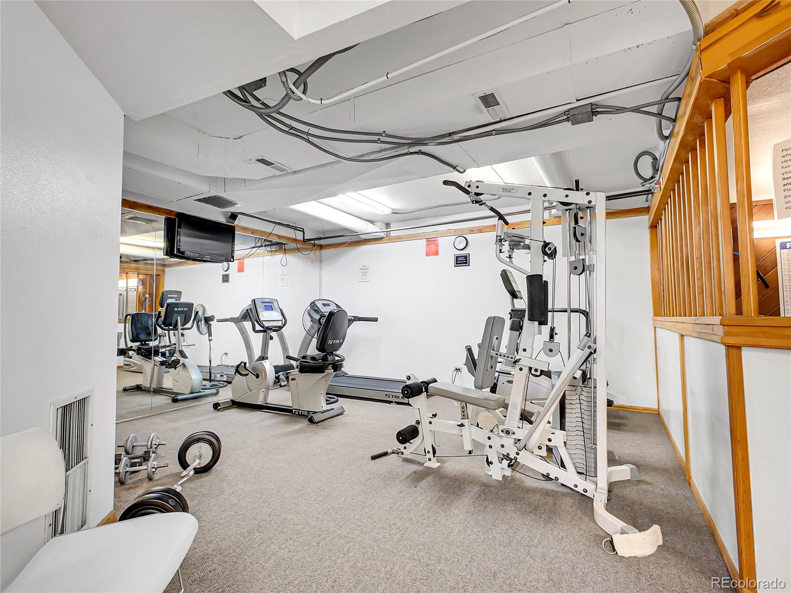 MLS Image #33 for 1470 s quebec way,denver, Colorado