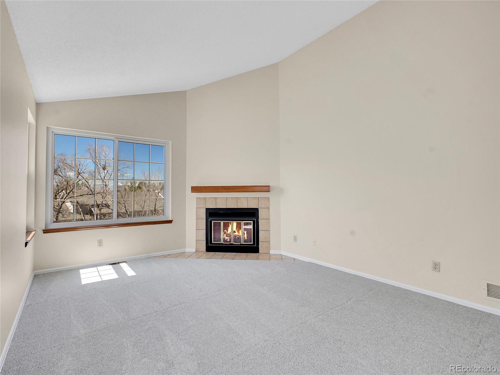 MLS Image #4 for 1470 s quebec way,denver, Colorado