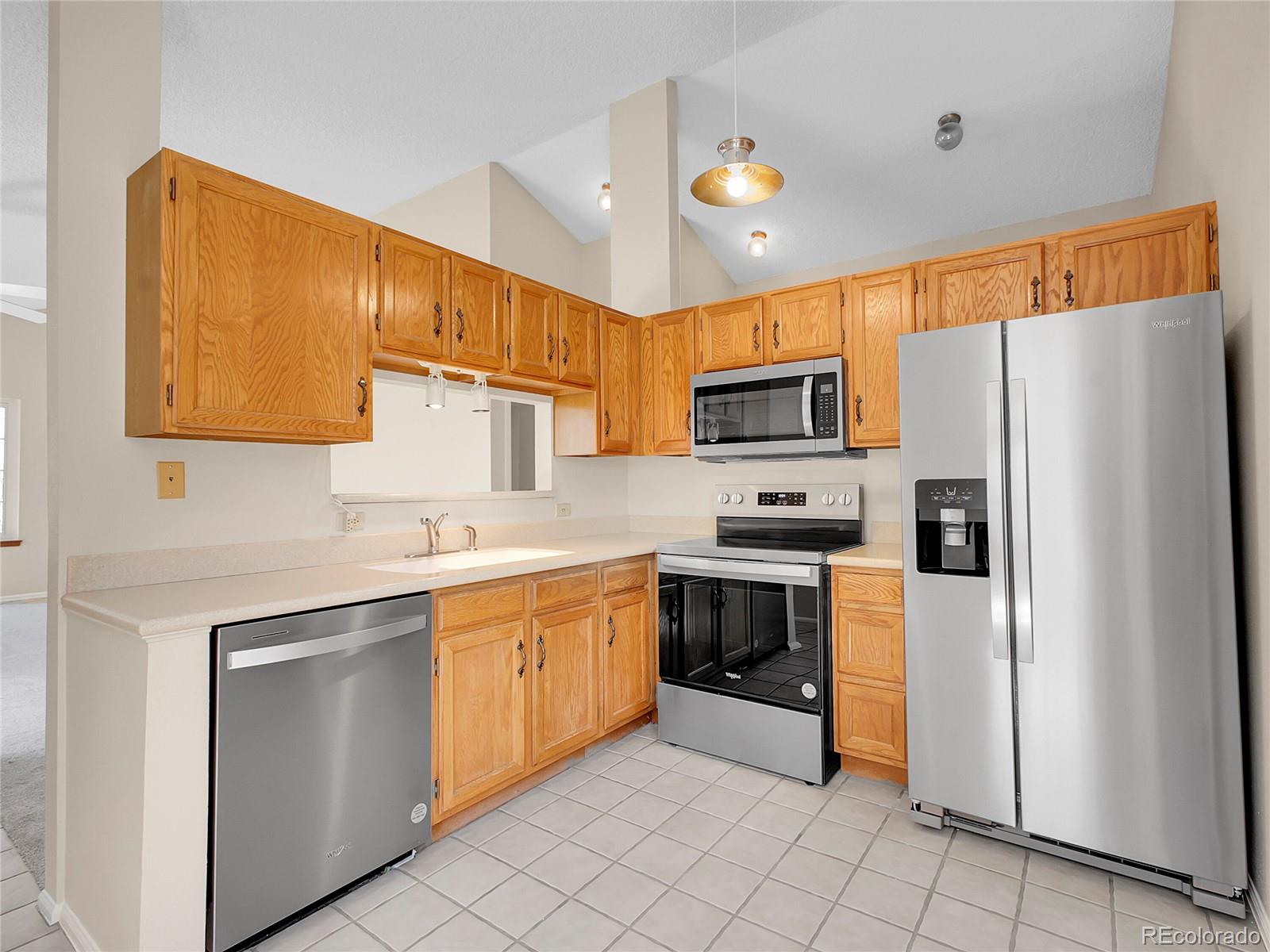 MLS Image #8 for 1470 s quebec way,denver, Colorado