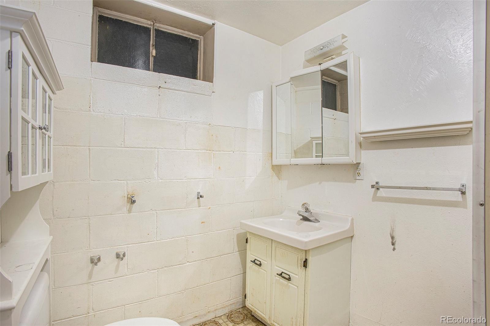 MLS Image #18 for 968  terrace circle,colorado springs, Colorado