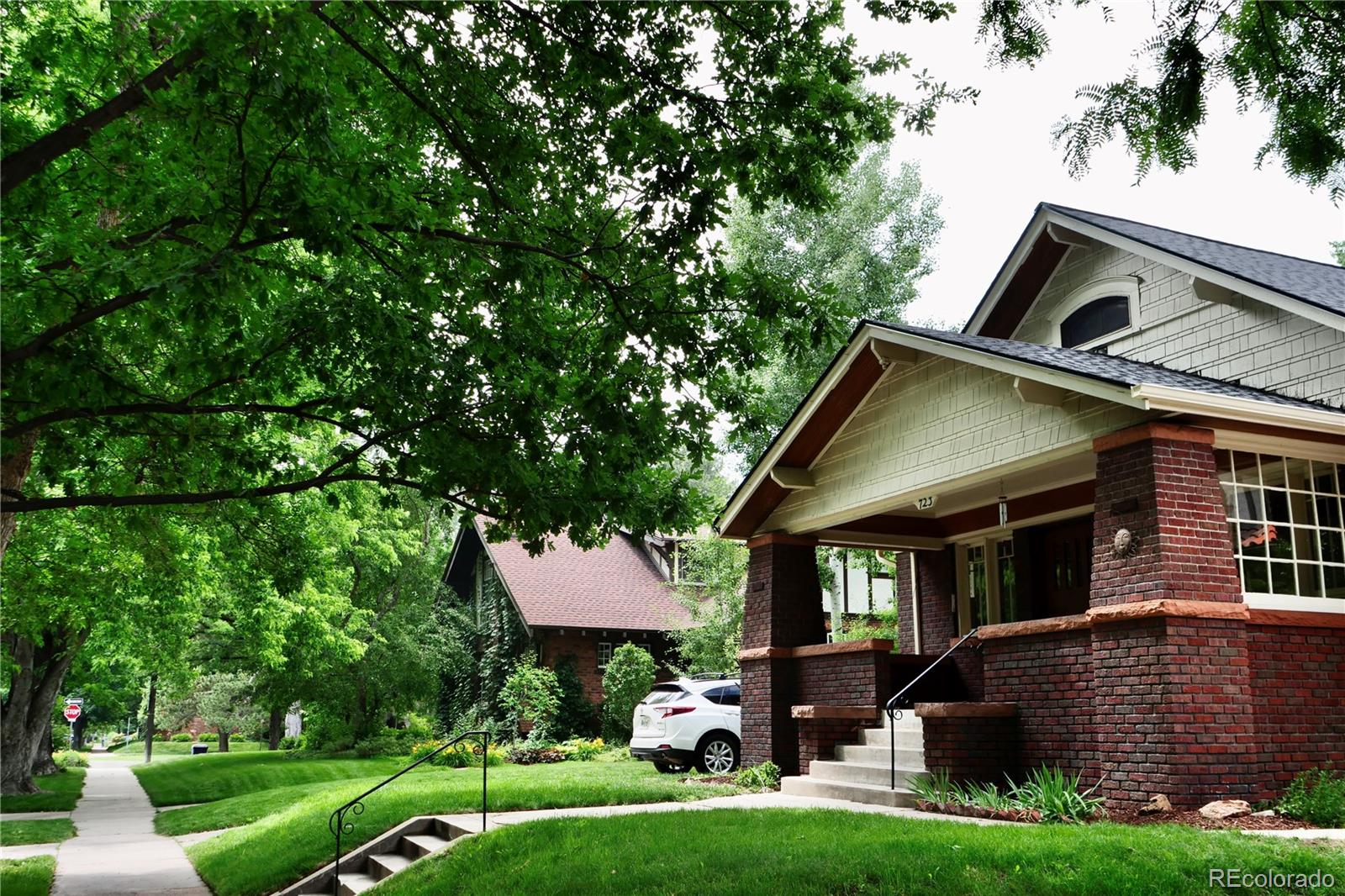 MLS Image #4 for 723  steele street,denver, Colorado