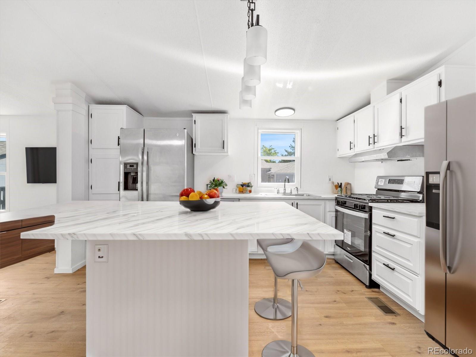 MLS Image #10 for 142 e jerome drive,pueblo, Colorado