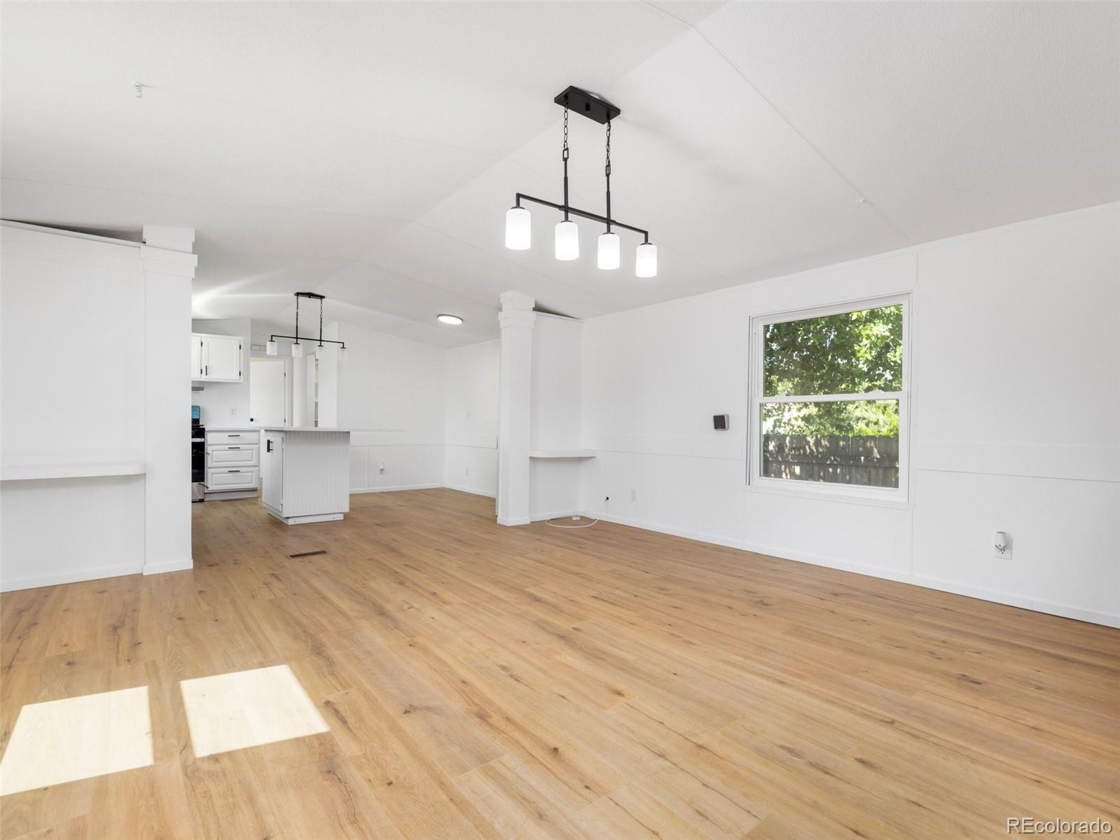 MLS Image #5 for 142 e jerome drive,pueblo, Colorado
