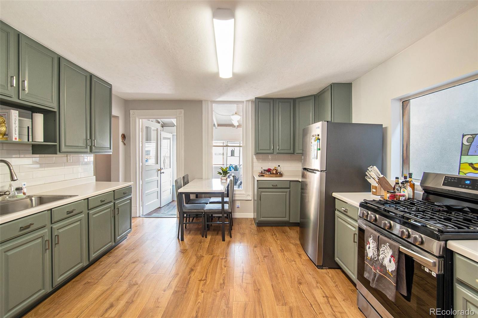 MLS Image #15 for 2922 n high street,denver, Colorado