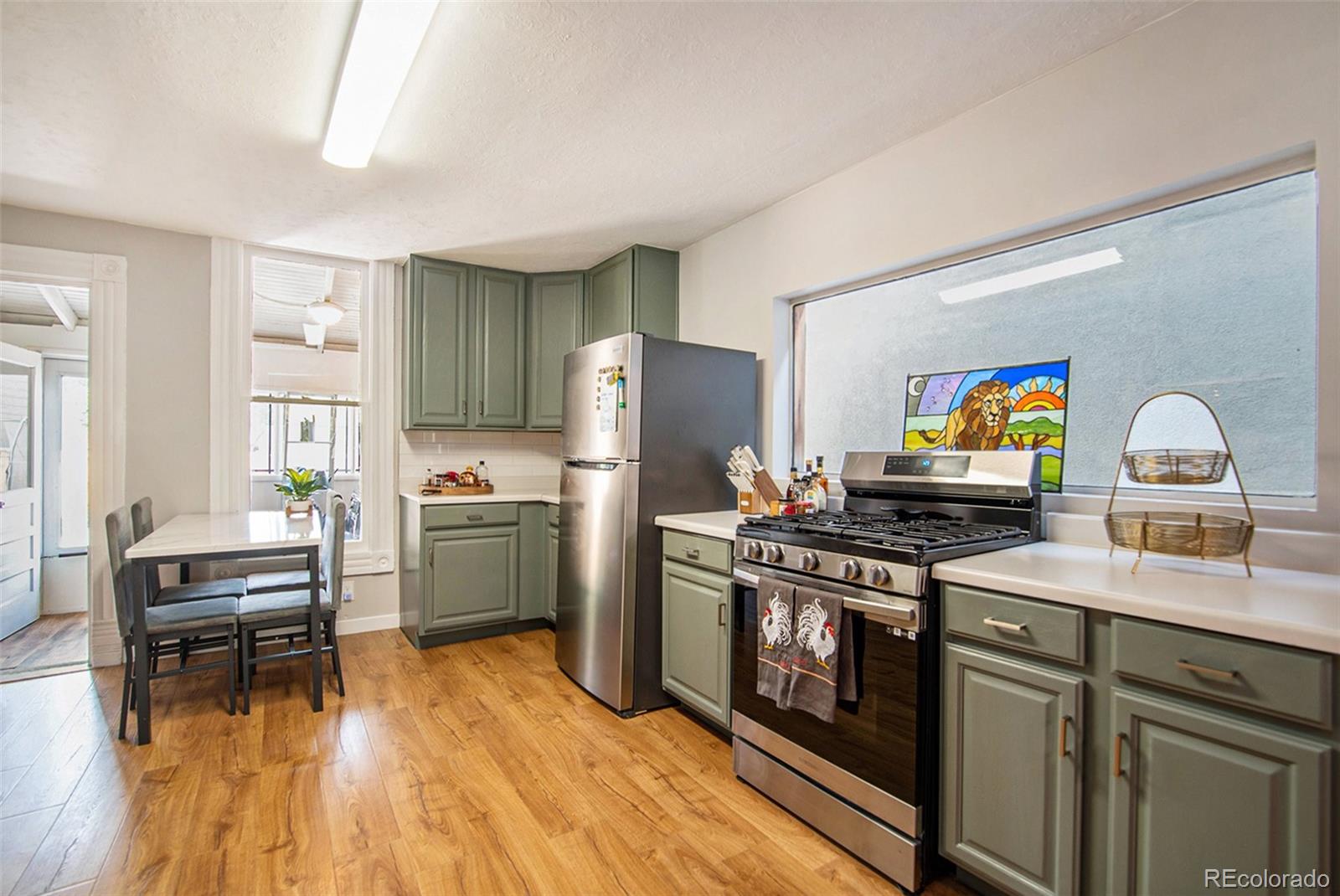 MLS Image #16 for 2922 n high street,denver, Colorado