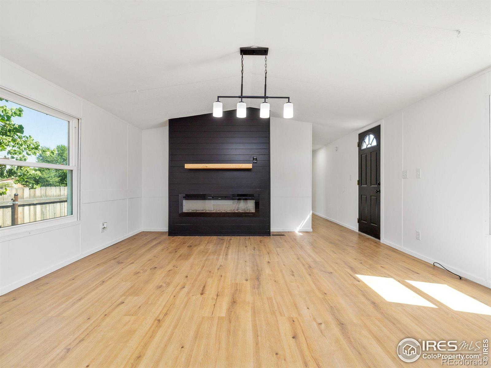 MLS Image #5 for 142 e jerome drive,pueblo, Colorado