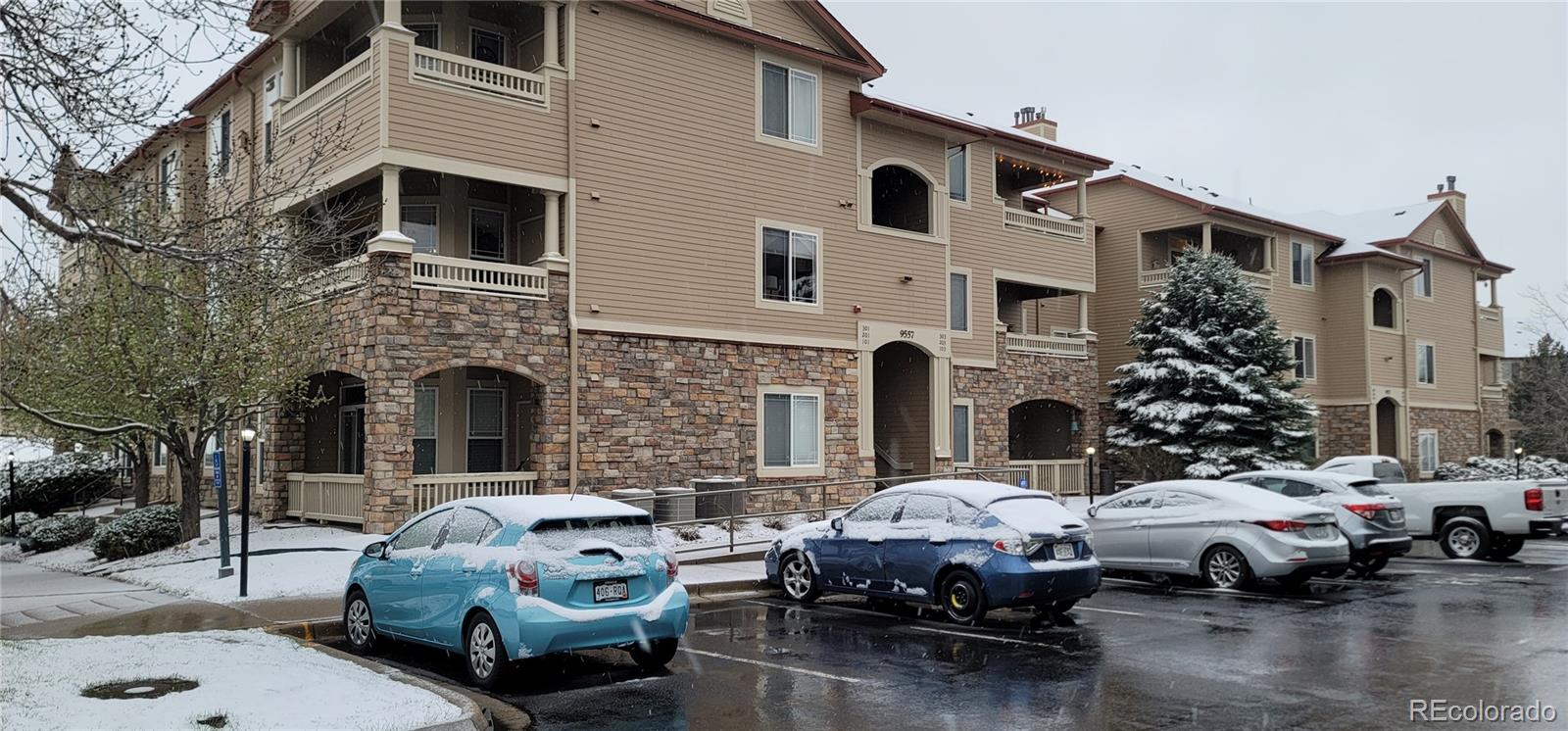 MLS Image #1 for 9557 w san juan circle,littleton, Colorado